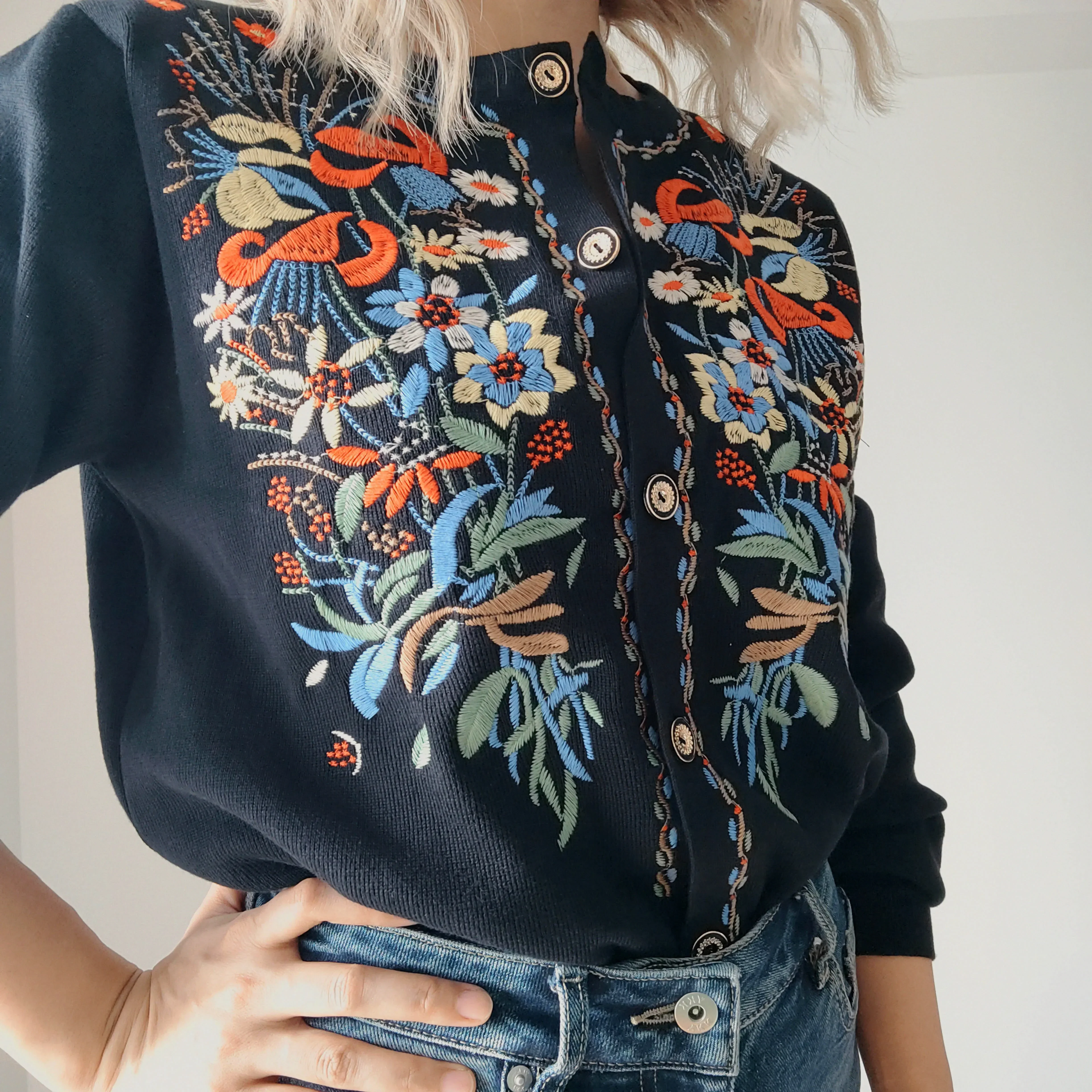 Black Ethnic Floral Embroidey Sweaters Cardigan For Women Jackets Vintage Long Sleeve Autumn Knitted Pulls Boho Ladies Outwear