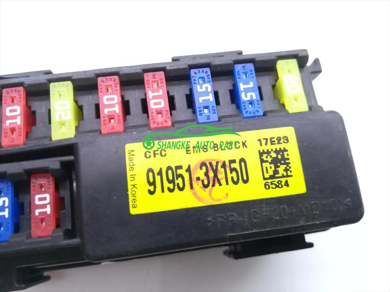 

Engine Fuse Box assy module system OEM 919513X150 91951-3X150 91951 3X150 FOR KKia Ceed 1.4 1.6 CRDi 136