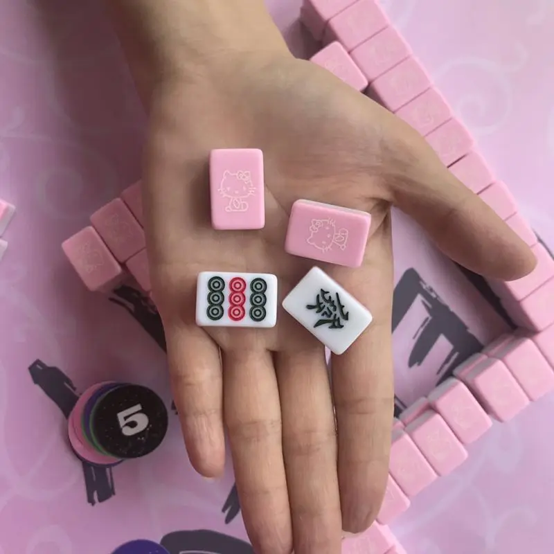 Cartoon Hello Kitty Mini Mahjong Entertainment Hello Kitty Small Portable Travel Dormitory Outdoor Pink Mahjong Card