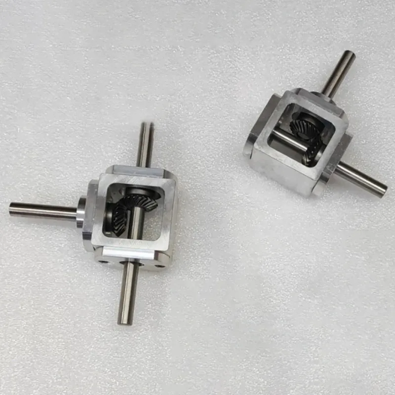 Ratio 1:1 T-Type Cross Commutator Right Angle Transmission 1M 20T Bevel Gearbox Output Shaft Diameter 8MM Load 20KG Max 2000RPM