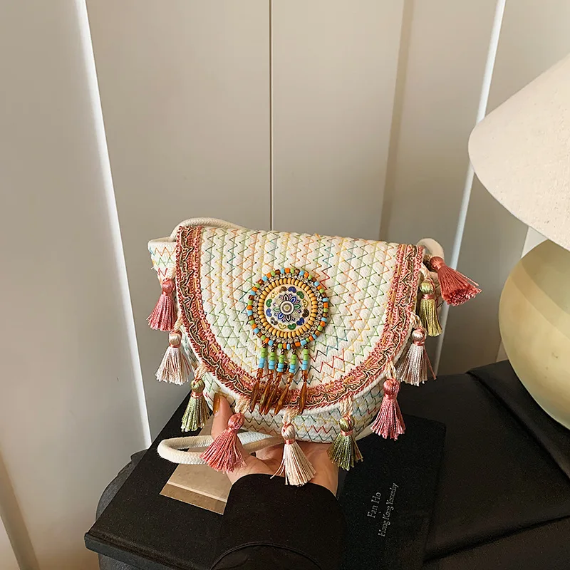 

2025 Boho Straw Beach Bag Woven Rattan Shoulder Purse with Fringe, Natural Eco-Friendly Tote for Vacation, Summer Crossbody Bag