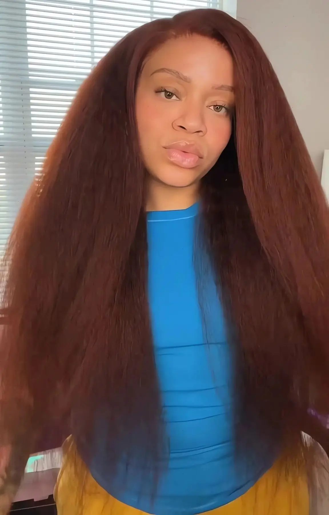 غريب مستقيم أمامي باروكة من شعر طبيعي بني محمر 13x4 HD الدانتيل شعر مستعار أمامي 32 بوصة ملونة 100% شعر بشري برازيلي للمرأة