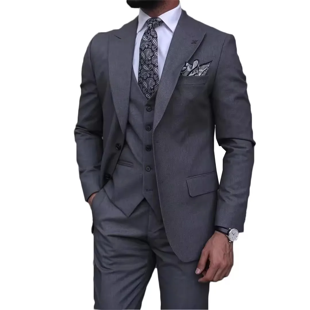 

Classic Men Suits Business Peaked Lapel Grey Slim Fit Prom Costume Homme Tuxedos Terno Masculino Wedding Groom Blazer 3 Pieces