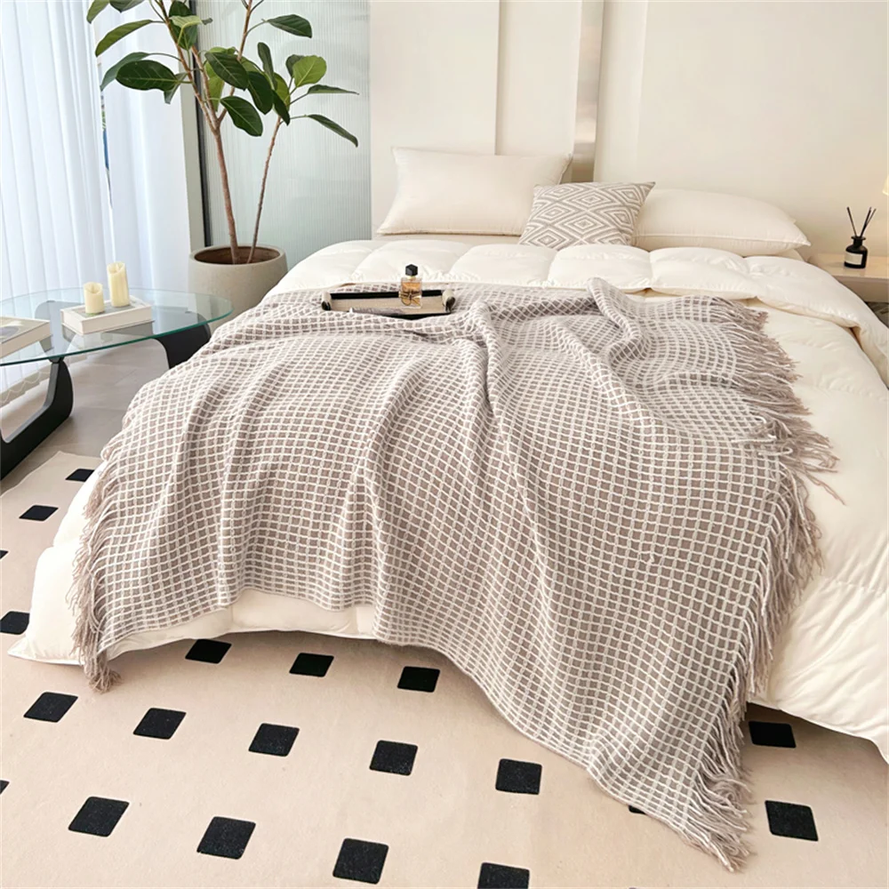 Knitted Thread Blankets for Beds Waffle Woven Blanket with Tassels High Quality Home Decor Soft Bed Cover Throw Blanket Travel