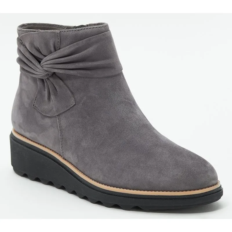 

New style slope heel short boots, women's British style bow, short tube frosted casual boots, oversized women's shoes