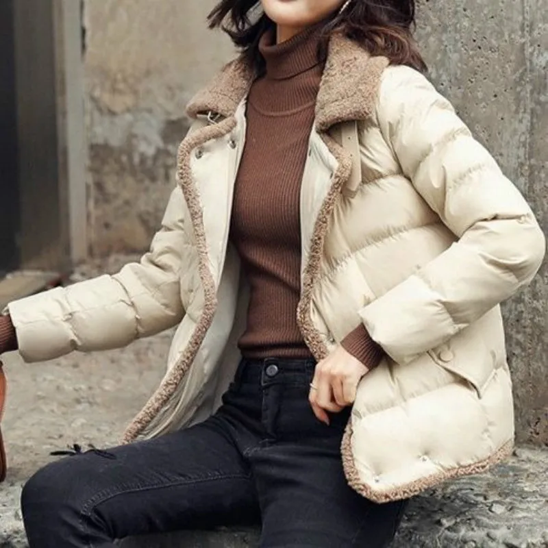 Women\'s Short Cotton-Padded Jacket  Fashion Lamb Wool Stitching down Cotton Clothing Outdoor warm comfort short coat new style