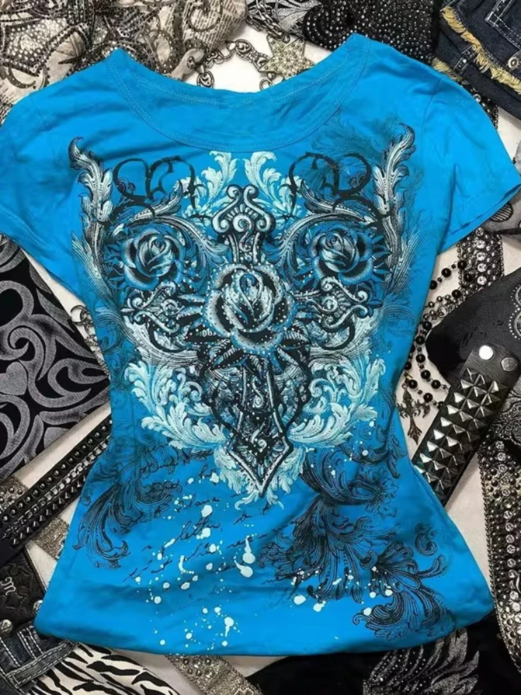 تي شيرت الجرونج القوطي الكلاسيكي للسيدات تصميم هاراجوكو الجمالي مطبوع Y2k ملابس صيفية عصرية ملابس خروج قصيرة الأكمام جديدة