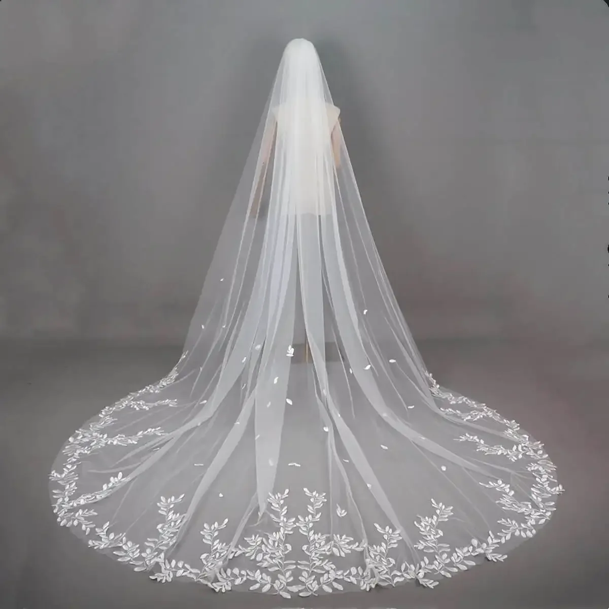

Wedding Veil Appliques Cathedral Length One Layer Long Bridal Veils Applique Edge For Bride Velo De Cabeza Custom Made