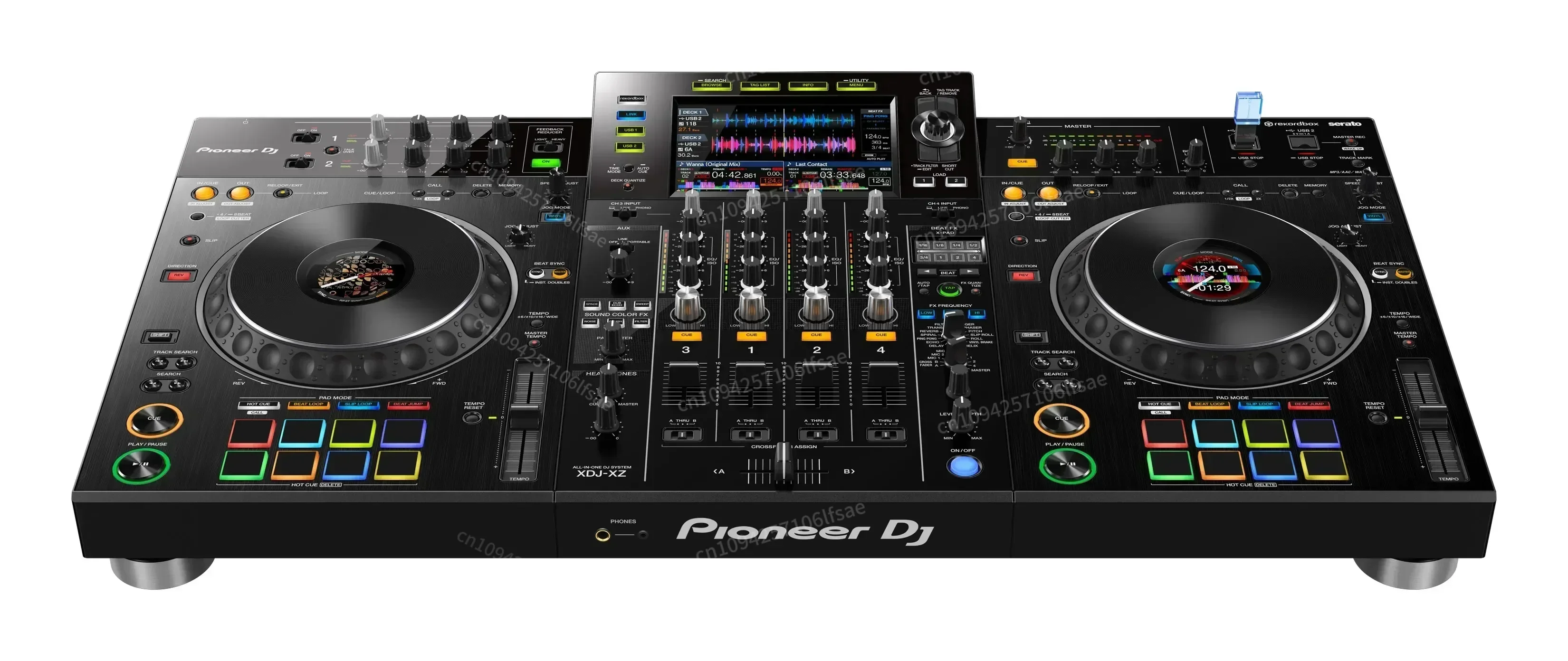 فيلم وحدة التحكم Pioneer XDJXZ، مشغل أقراص متكامل XDJ-XZ محاط بالكامل بملصقات فضية بيضاء. وليست وحدة تحكم DJ