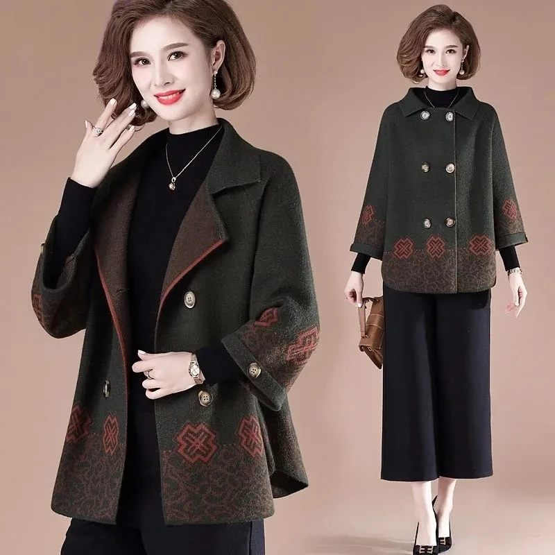 Mom's Spring Knitted Coat, Rich Lady, Noble Middle-aged And Elderly Fashion, Loose Spring And Autumn Leisure Woolen Coat Tide.