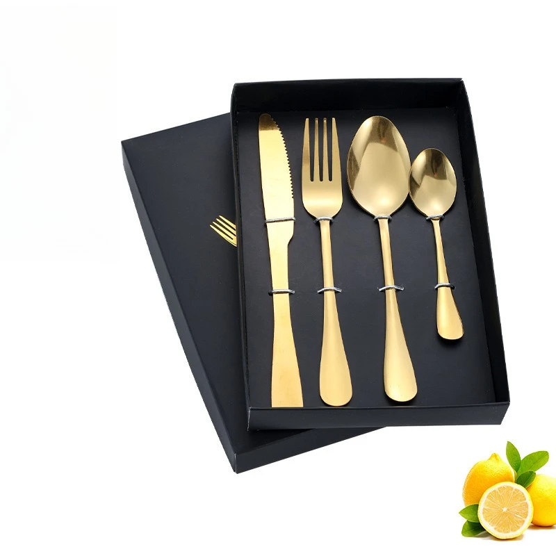 

Stainless steel cutlery set with high aesthetics, including a steak knife and fork four-piece set.