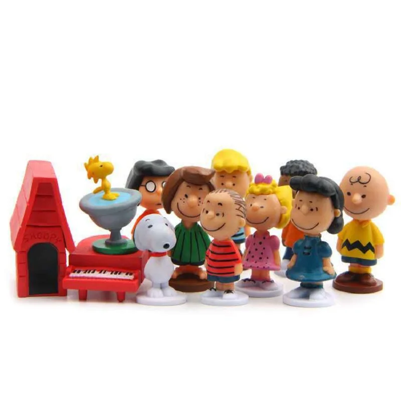 Gorące kreskówka z japonii orzeszki ziemne Snoopy Charlie Sally Woodstock figurka Mini zabawki modele miniaturowe ciasto ludzie kolekcja rekwizyty