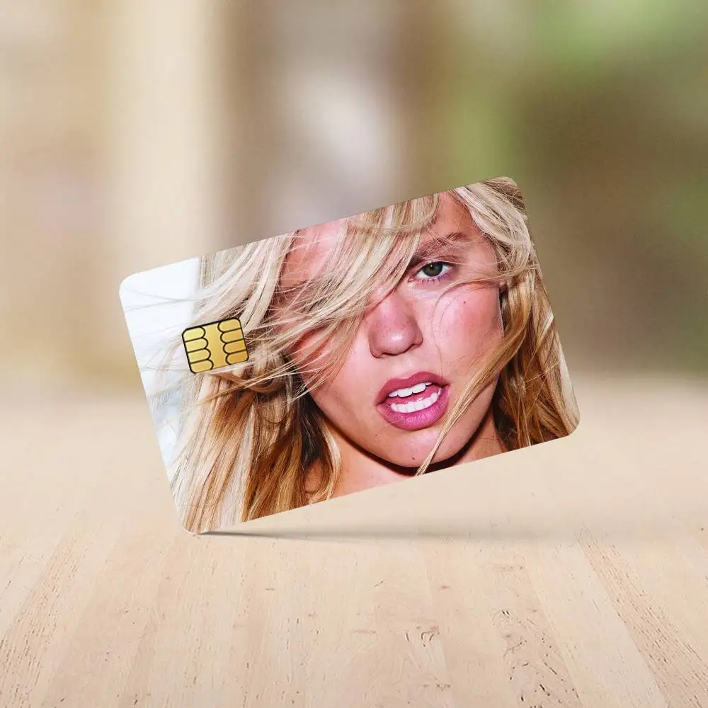 ملصقات بطاقات الائتمان من Singer Renee Rapp Bite me من أجل Bank Bus Metro 4 قطع هدية لفيلم الغلاف