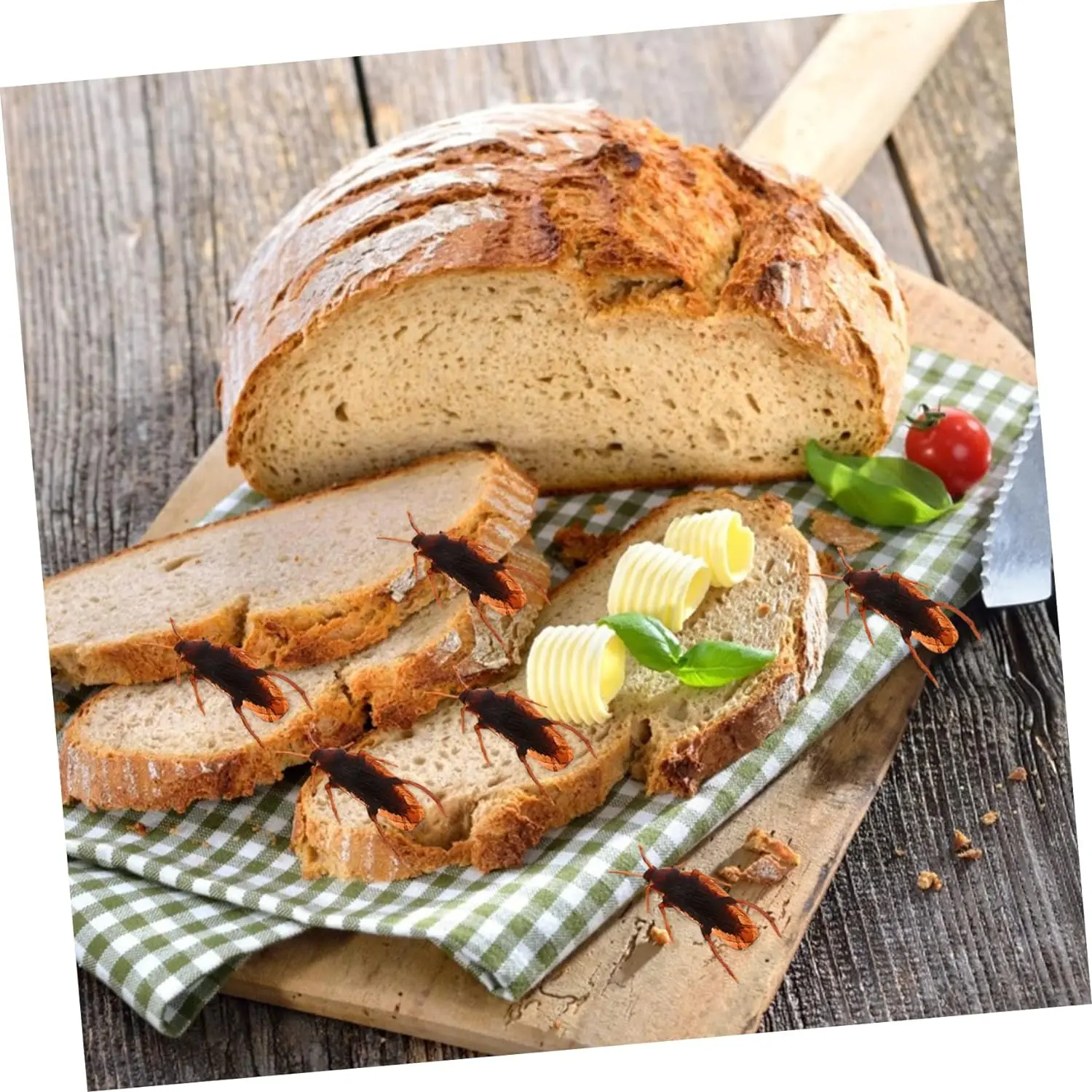 50 pz falsi scarafaggi scherzo scarafaggi finti plastica falso scarafaggio divertente trucco scherzo giocattoli scarafaggio per i regali di scherzo di Halloween