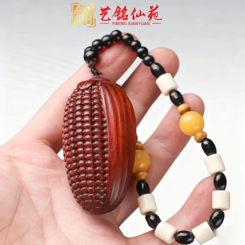Red Sandalwood Carved Corn Hand Piece Pendant Creative Wood Wenwan Desktop Decor Craft Souvenir Gift