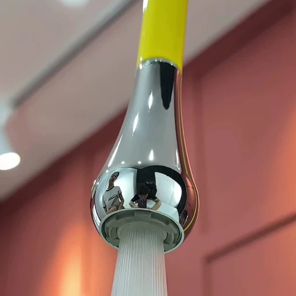 Yellow Color Kitchen Basin Faucet Brass Material Two Model Water Out Hose Pull Down Mixer Cold & Hot Single Handle Ceramic Core