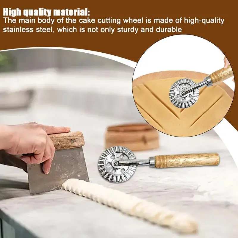 Pasta Cutter Wheel Stainless Steel Fluted Edge Pasta Roller Cutter with Wooden Handle Dough Decorator Ravioli Crimping Tool