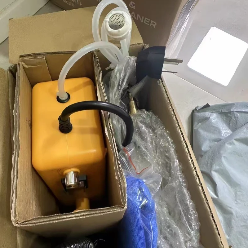 110V‑220V 2600W Handheld High‑Temperature Household Steam Cleaner for Kitchen Cleaning