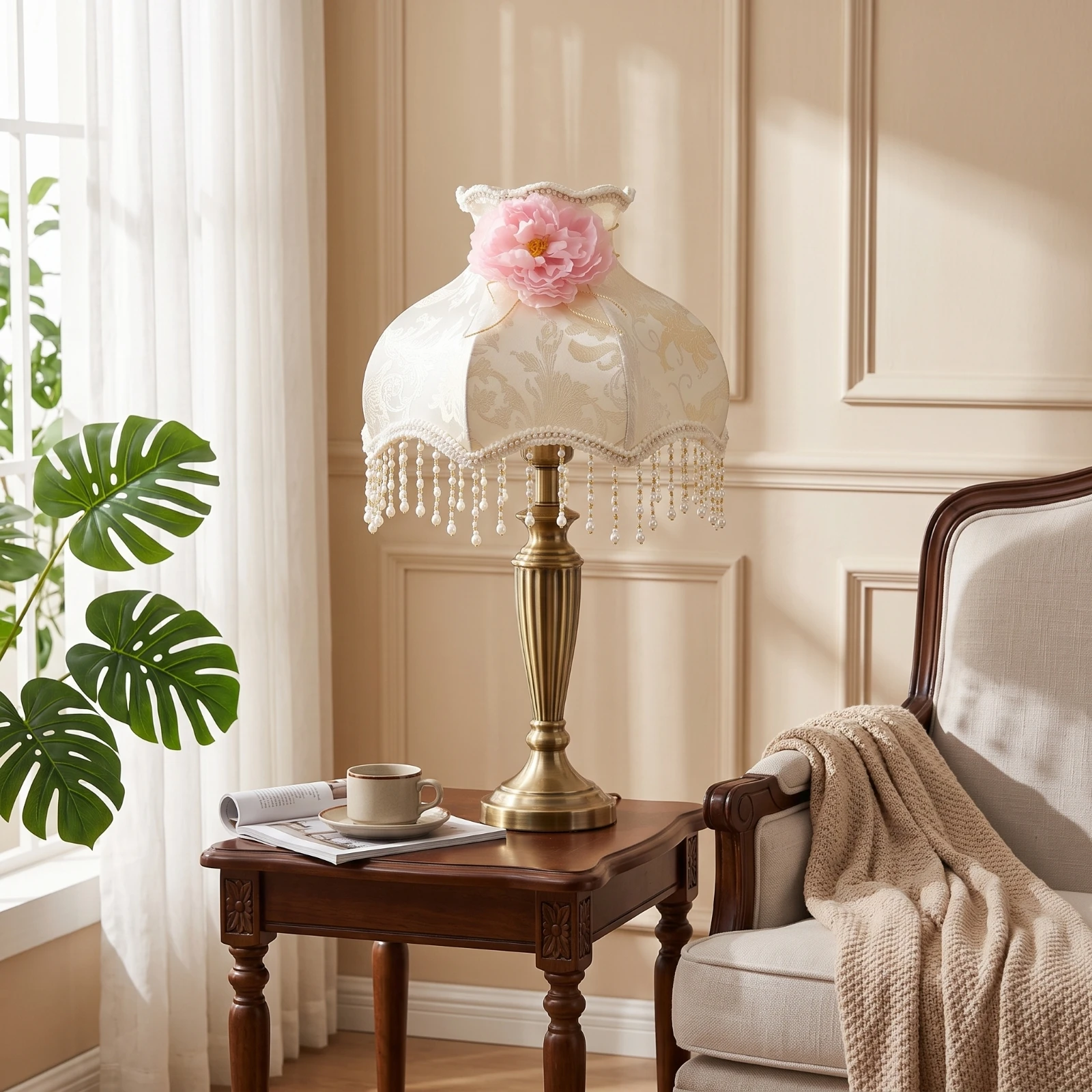 Jacquard Lamp Shade Elegant Lamp Shade with Tassels Scalloped Lampshade Classic Tassel Lampshade Handmade for Bedside Table