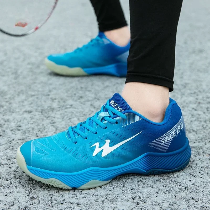 2024 Hot Sale Women Badminton Shoes Breathable Tennis Shoes Men Anti-Slippery Gym Shoes Couples Brand Badminton Training Man