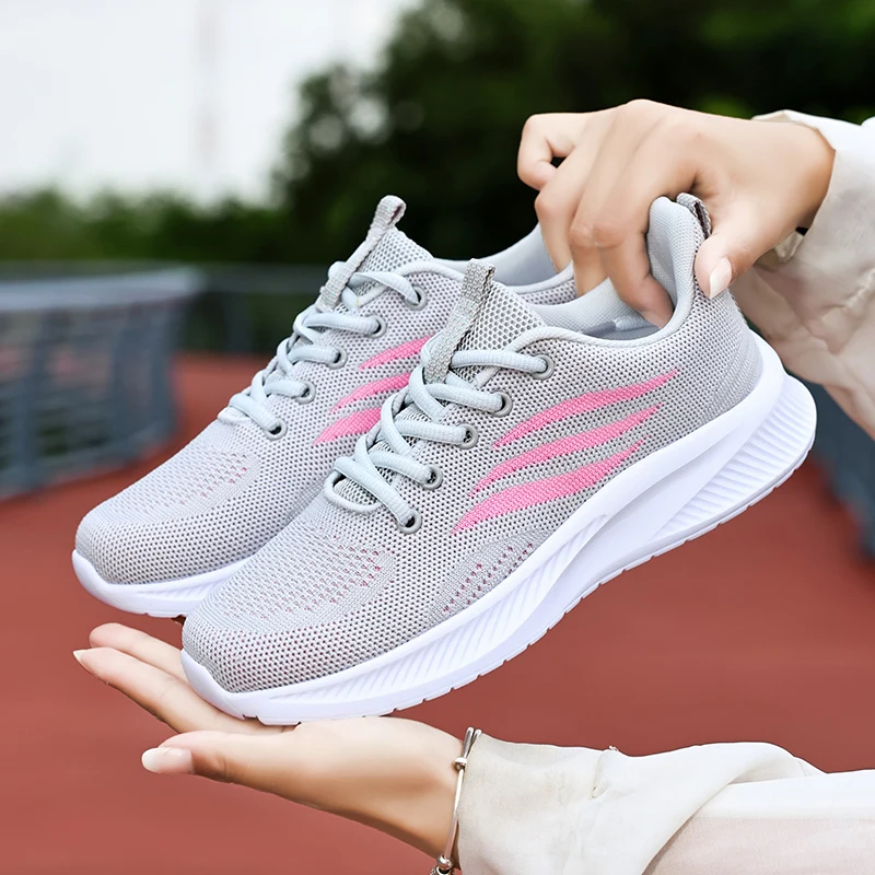 Hot Sale Fashion Women's Running Shoes Big Size 41 Comfortable Mesh Sneakers Women Outdoor Jogging Shoes Women zapatillas mujer