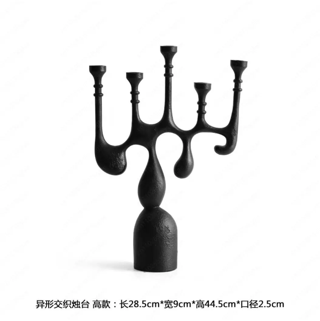 Modern medieval French porous resin candlestick ornament retro creative model room B & B restaurant soft decoration matching