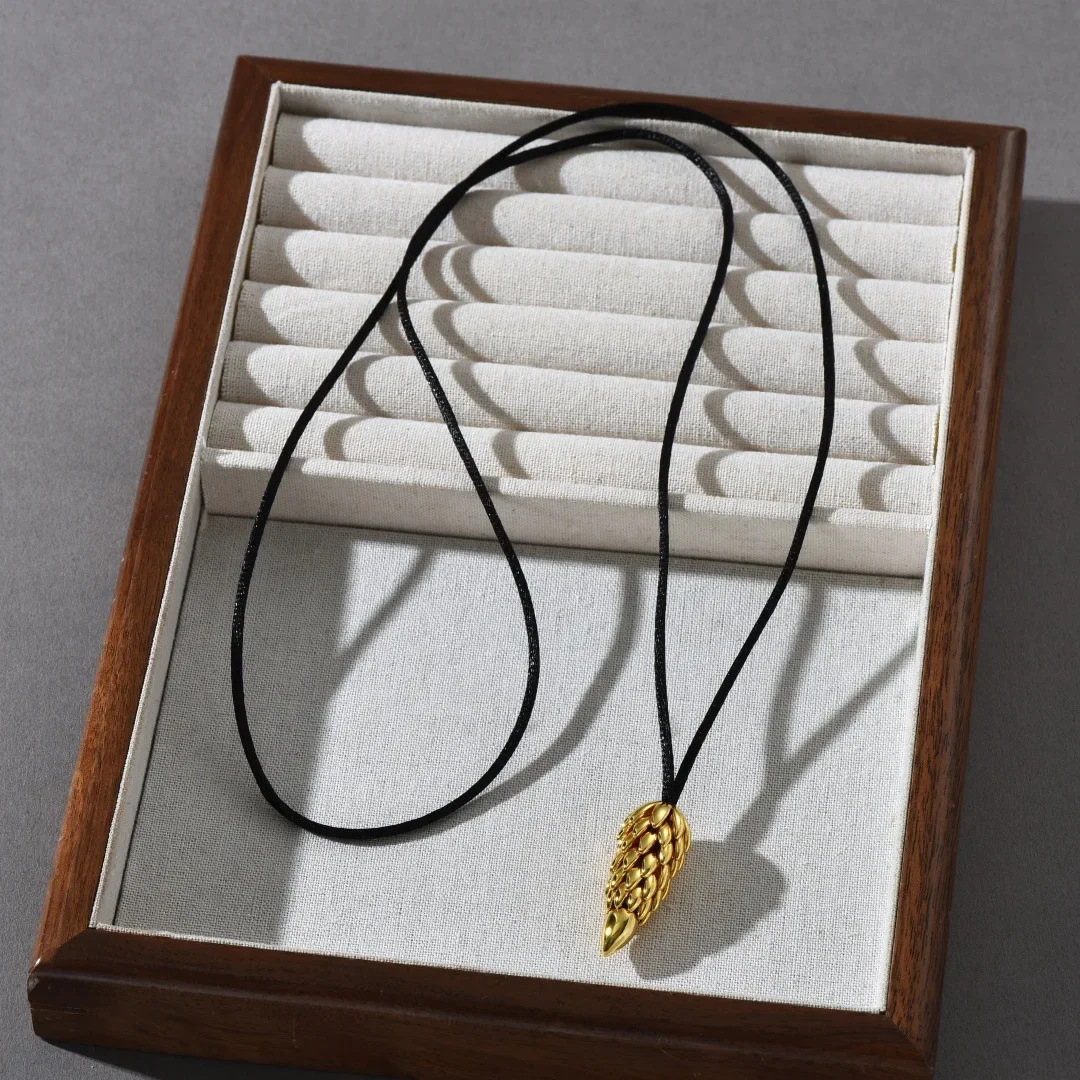 Thumbnail 3 - #74 Most Reviewed Pendant Necklaces