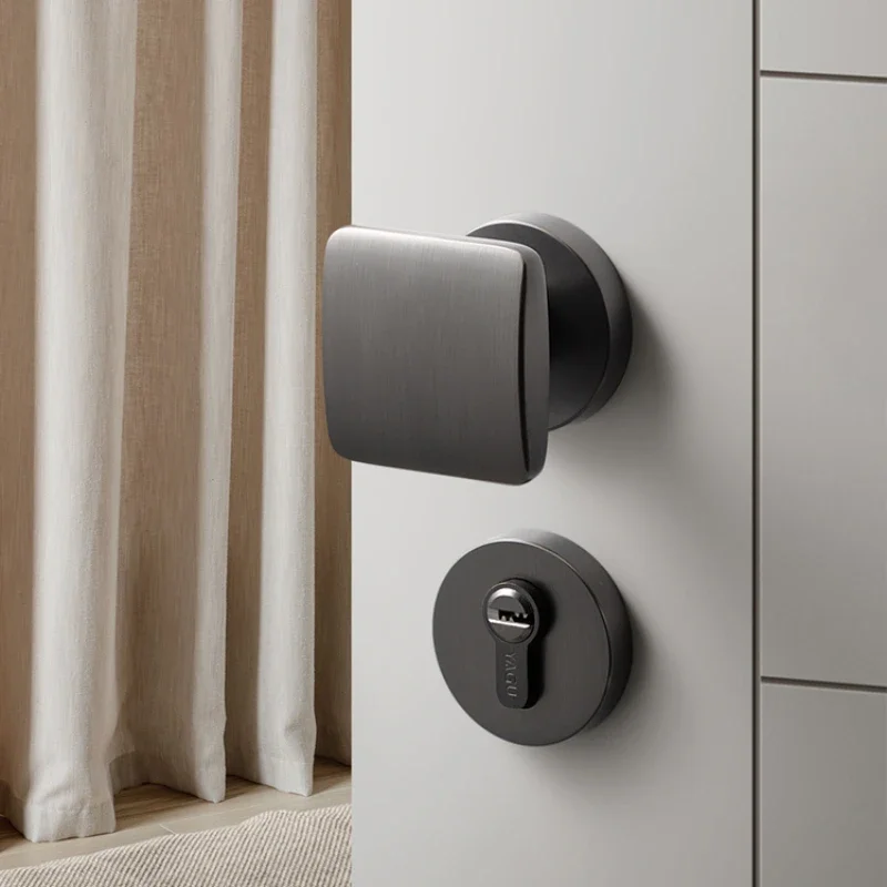 

Nordic wind lock indoor bedroom quiet magnetic suction post-modern simple solid wood door lock Kurogane color door lock