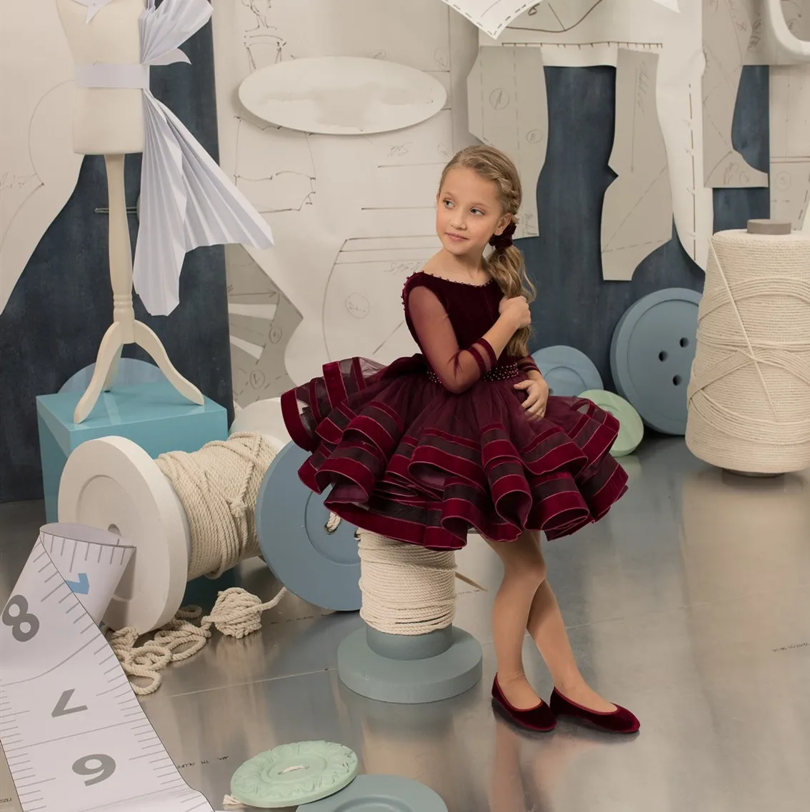 Abito da ragazza di fiore bordeaux elegante volant maniche a 3/4 fiocco in tulle abito da festa di compleanno per matrimonio spettacolo per bambini prima comunione