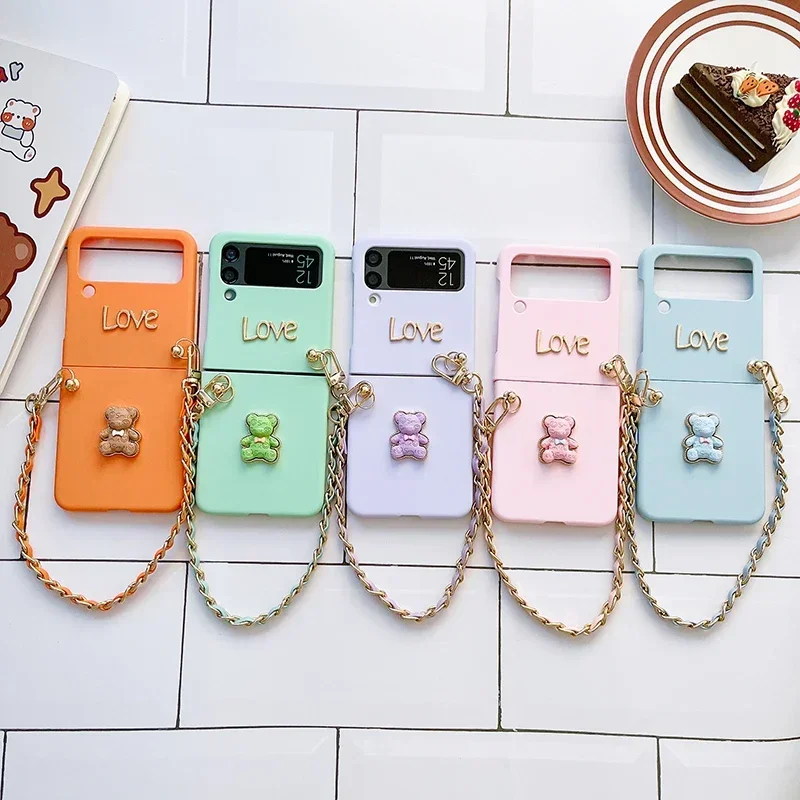 DIY Cut Bow  Case for Samsung Galaxy Z Flip 4 Z Flip 3 Skin Shell Little Bear Bracelet Shockproof Protetcion Mobile Phone Case