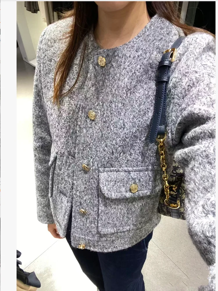 

Новое осеннее поступление, женское повседневное свободное пальто с жемчужной ручкой, украшенное золотыми пуговицами, круглое шерстяное пальто, верхняя одежда