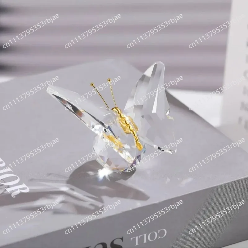 Transparent Crystal Butterfly Statue Color Butterfly Intricate Design Butterfly Ornaments Elegant Glass Base