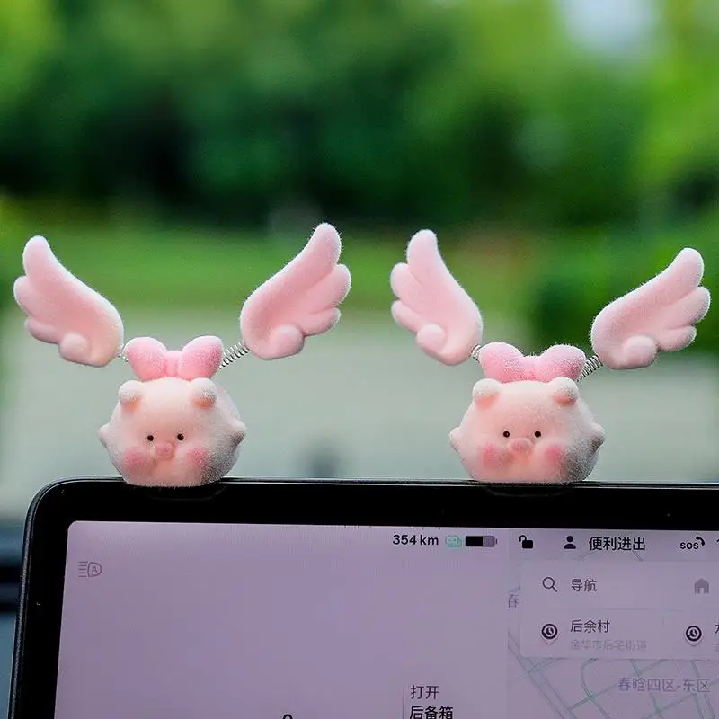 High qualityCute Pig Vehicle Ornament With Flapping Wings Lovely Bow Design For Motorcycle Bicycle Car Decor