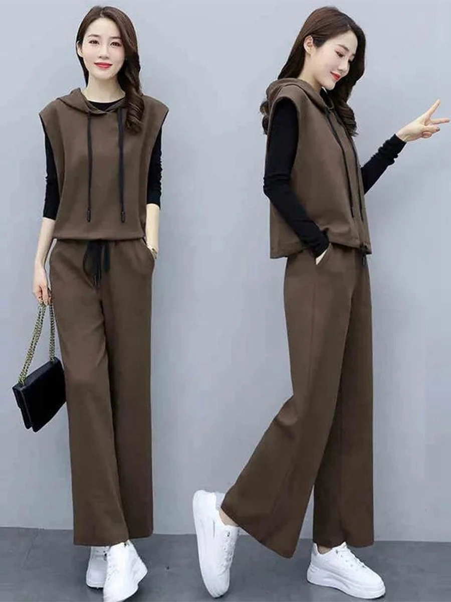 Fashionable Casual Women's Three-Piece Set Slimming Wide Leg Pants Anti-Aging Autumn 2026 New Style Polyester Blend