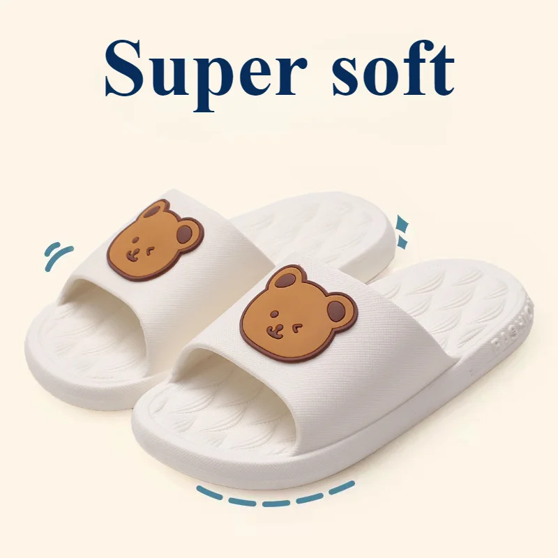 New slippers for summer women\'s outdoor wear, flat bottomed indoor home shower, small and cute parent-child cartoon slippers