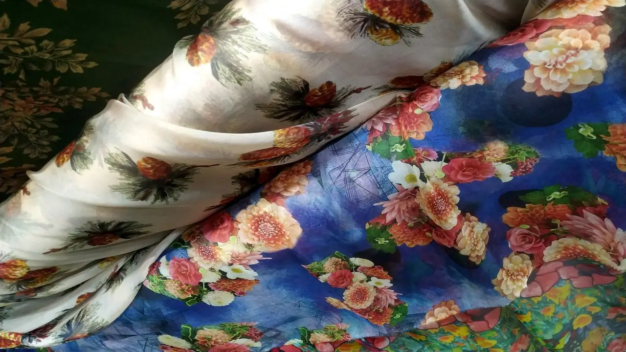 Scarf Print Flower Sheer Crepe Chiffon Fabric Transparent Dressmaking Sewing Material Floral 100% Mulberry Silk Tulle Fabrics