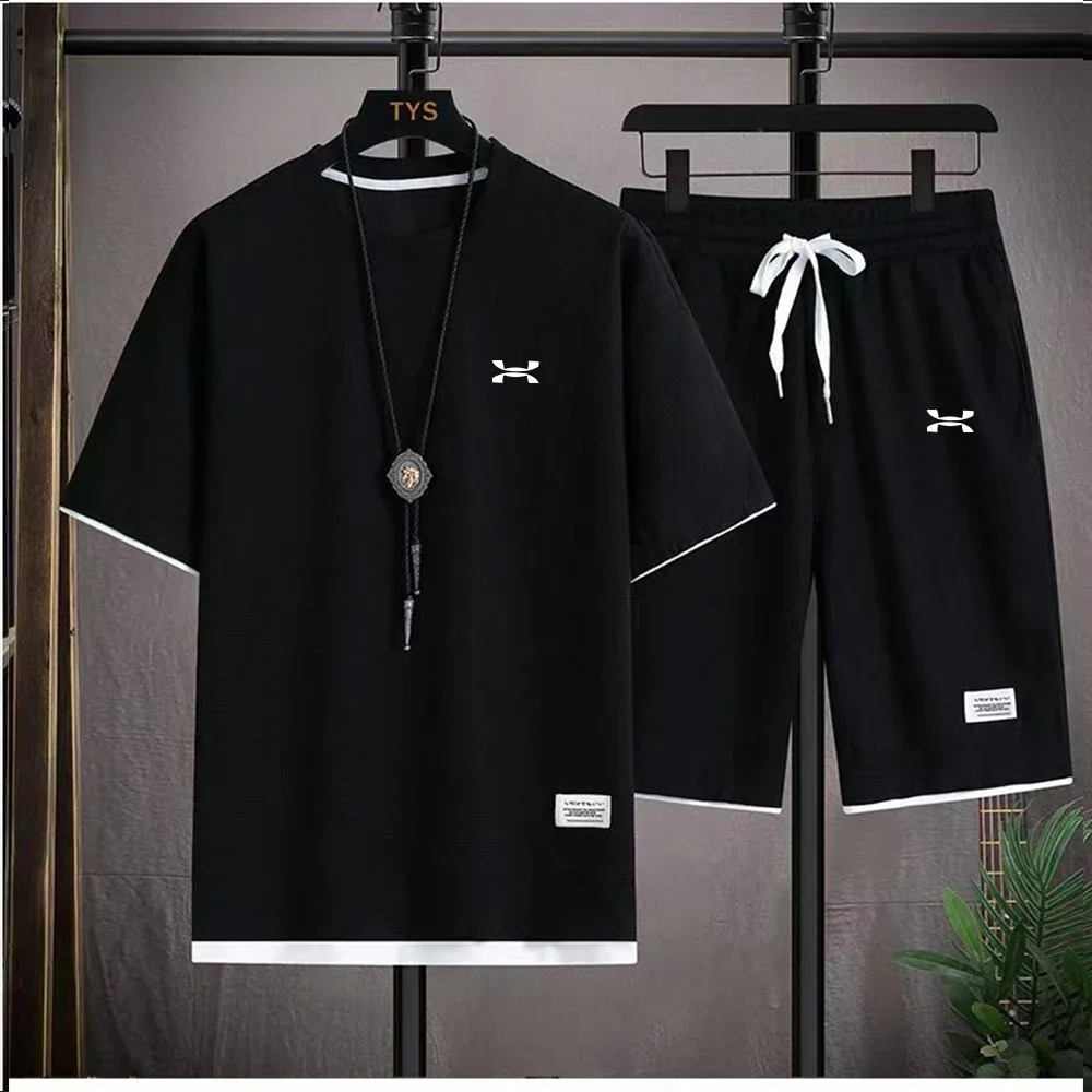 

Men's fashion summer basketball sportswear breathable short sleeved T-shirt and running shorts