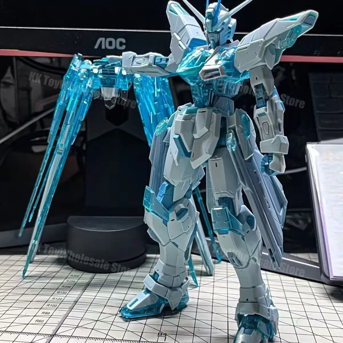 ชุดประกอบโมเดล DABAN 6650 MG 1/100 Lce Blue Zgmf-X10a Freedom 2.0  โมเดลพลาสติก หุ่นยนต์แอคชั่นฟิกเกอร์ ของเล่นโมเดลพลาสติก