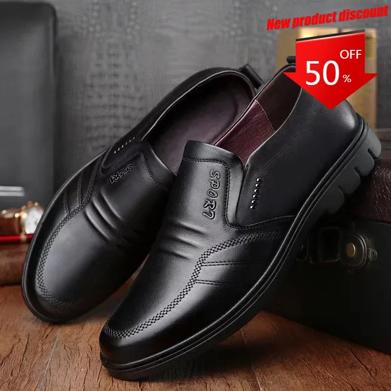 Men's leather shoes new black Soft bottom anti slip and breath shoes men's Business dress casual Zapatos luxury light flat