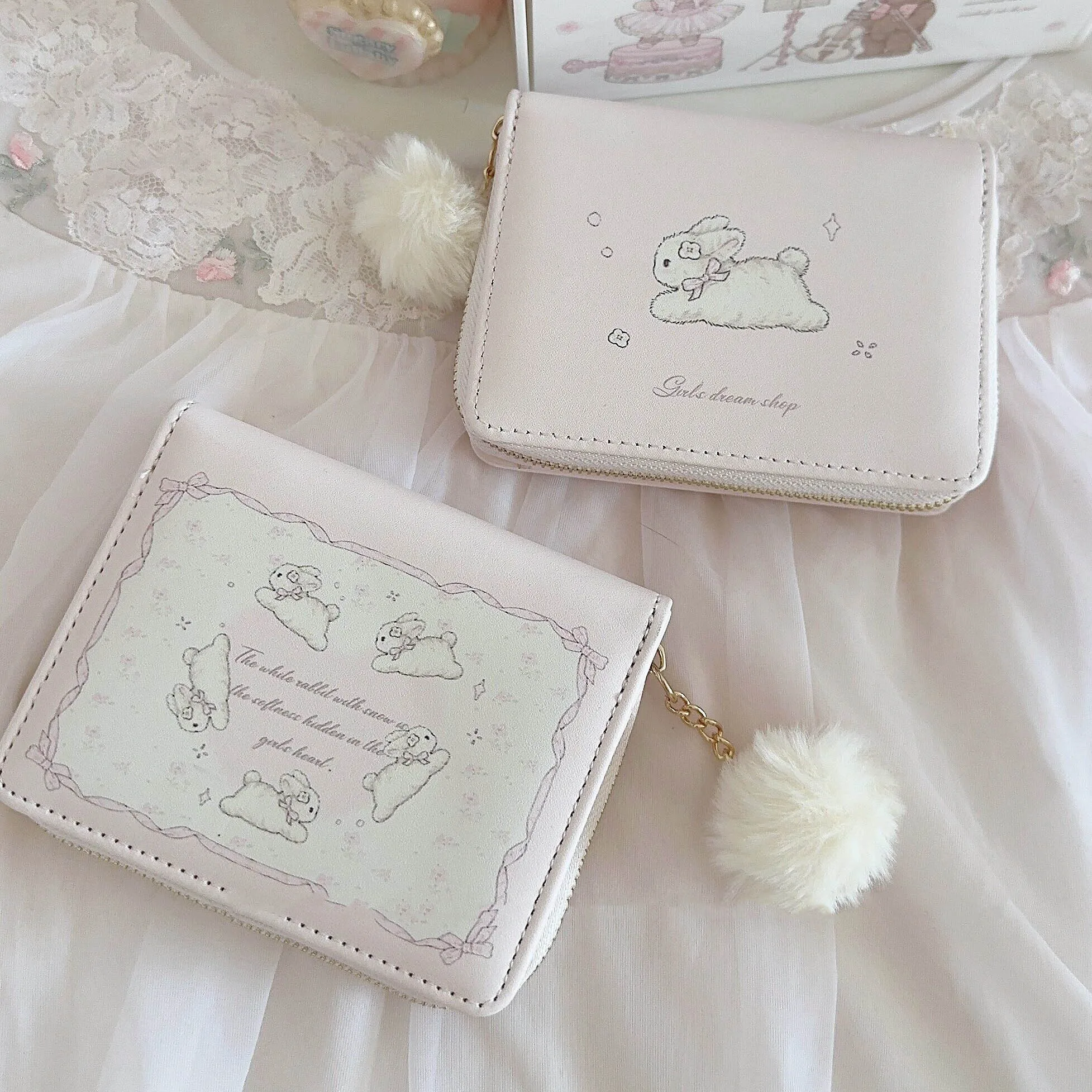 

Cartoon Pattern Two Folded Purse Card Package ID Package Portable Storage Bag Lipstick Jewelry Storage Creativity Decoration