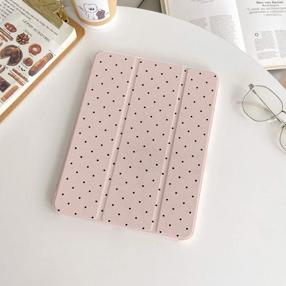 Black Polka Dots for IPad Pro 11 Case 10.2 9/8/7th Generation 9.7 5/6th Air4/5 10th 10.9 Air 3 10.5 Pro 12.9 Mini 6 Trifold Case