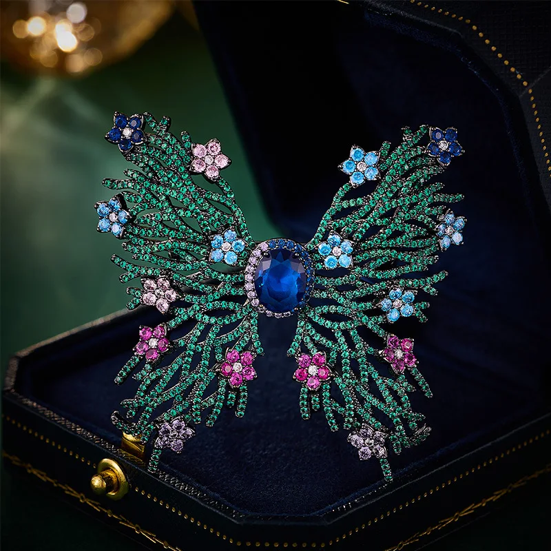 

Heavy Industry Butterfly Zircon Micro-inlaid Brooch High Quality Apparel Texture Dark Purple Brooch Coat Accessories