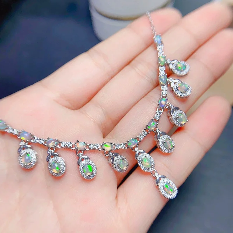 Elegant 925 Silver Opal Necklace for Party 21 Pieces 3mm*4mm Total 2.1ct Natural Opal Necklace with 3 Layers Gold Plating