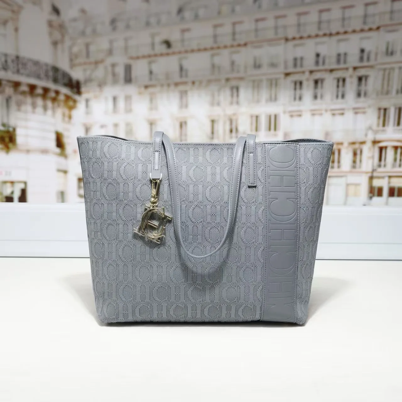 CH 2026 New Women Niche Luxury Tote Bag Premium Texture Large Capacity Canvas Shoulder Handbag Flying Weave