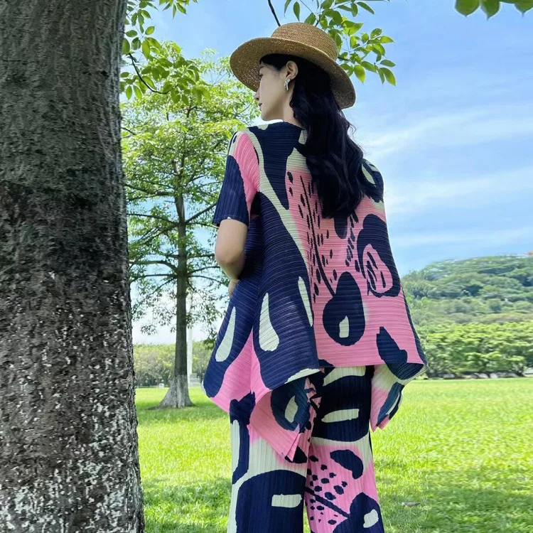 Plissado sênior sentido calças finas terno roupas femininas temperamento moda impressão elegante terno de duas peças 2025 verão novo