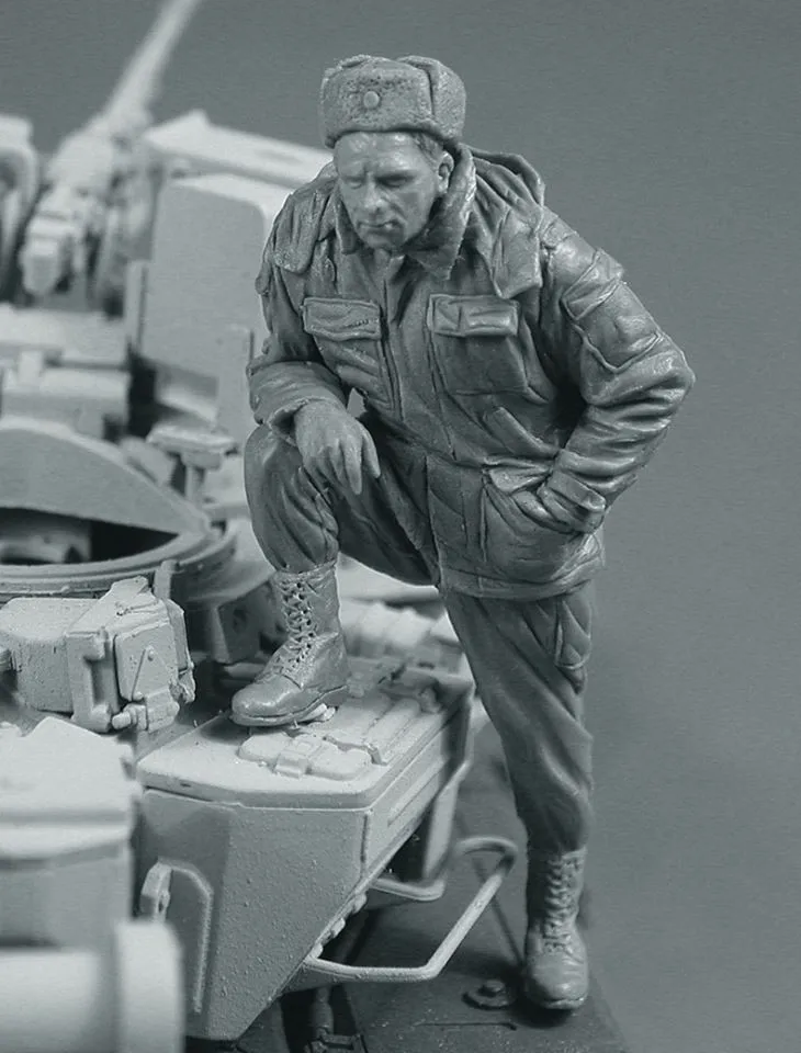 1/35 Scale Die-cast Resin White Model  Soldiers Need To Manually Color The Model Free Shipping