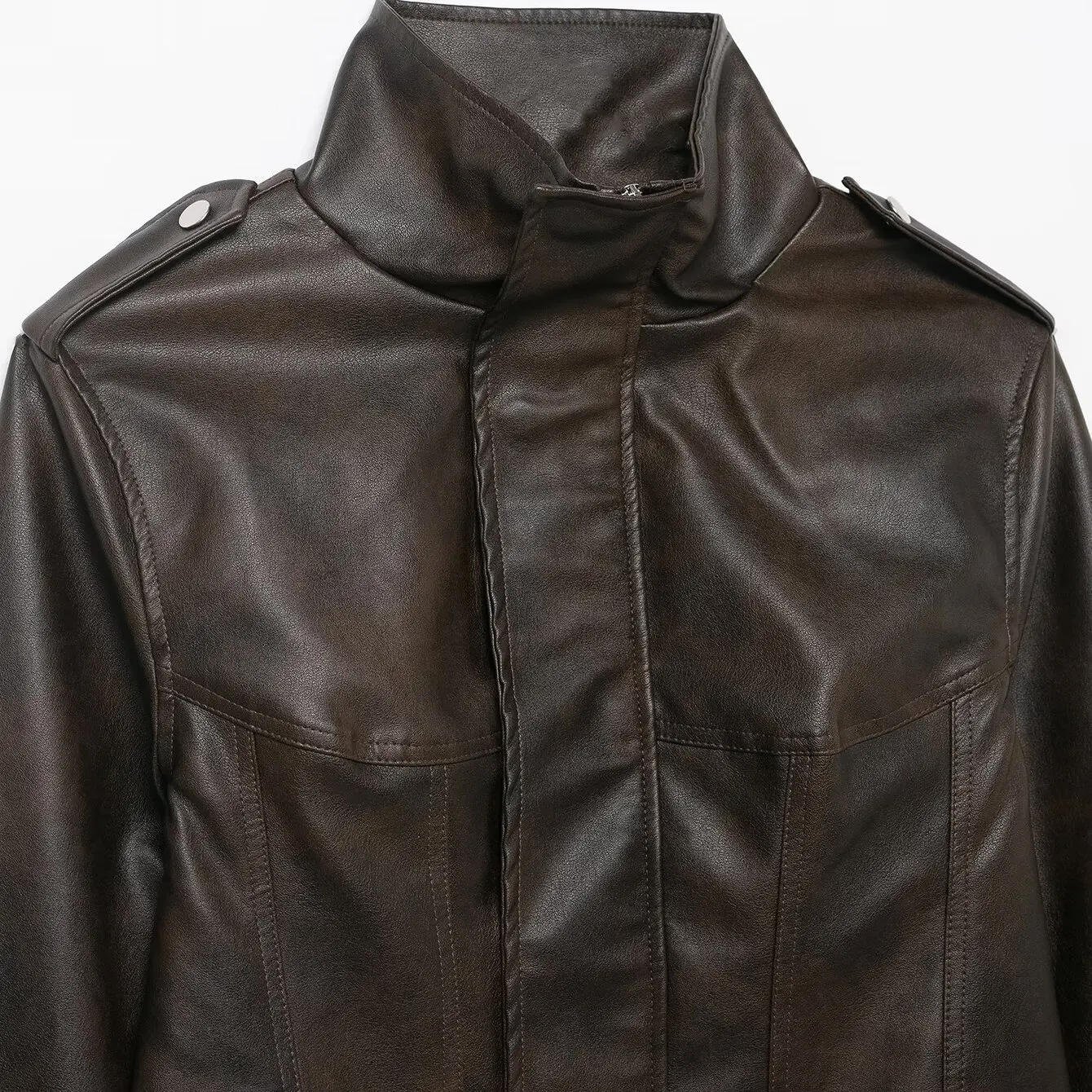 เสื้อโค้ทหนังผู้หญิง ดีไซน์ทันสมัย แต่งซิป แบรนด์ KASLEAD รุ่นใหม่ล่าสุด