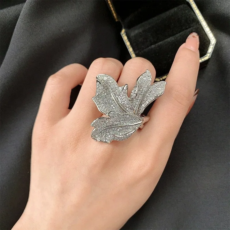 S925 silver brilliant-gleaming Xiangshan maple leaf gemstone ring, leaf-filled diamond open finger ring, party jewelry accessory