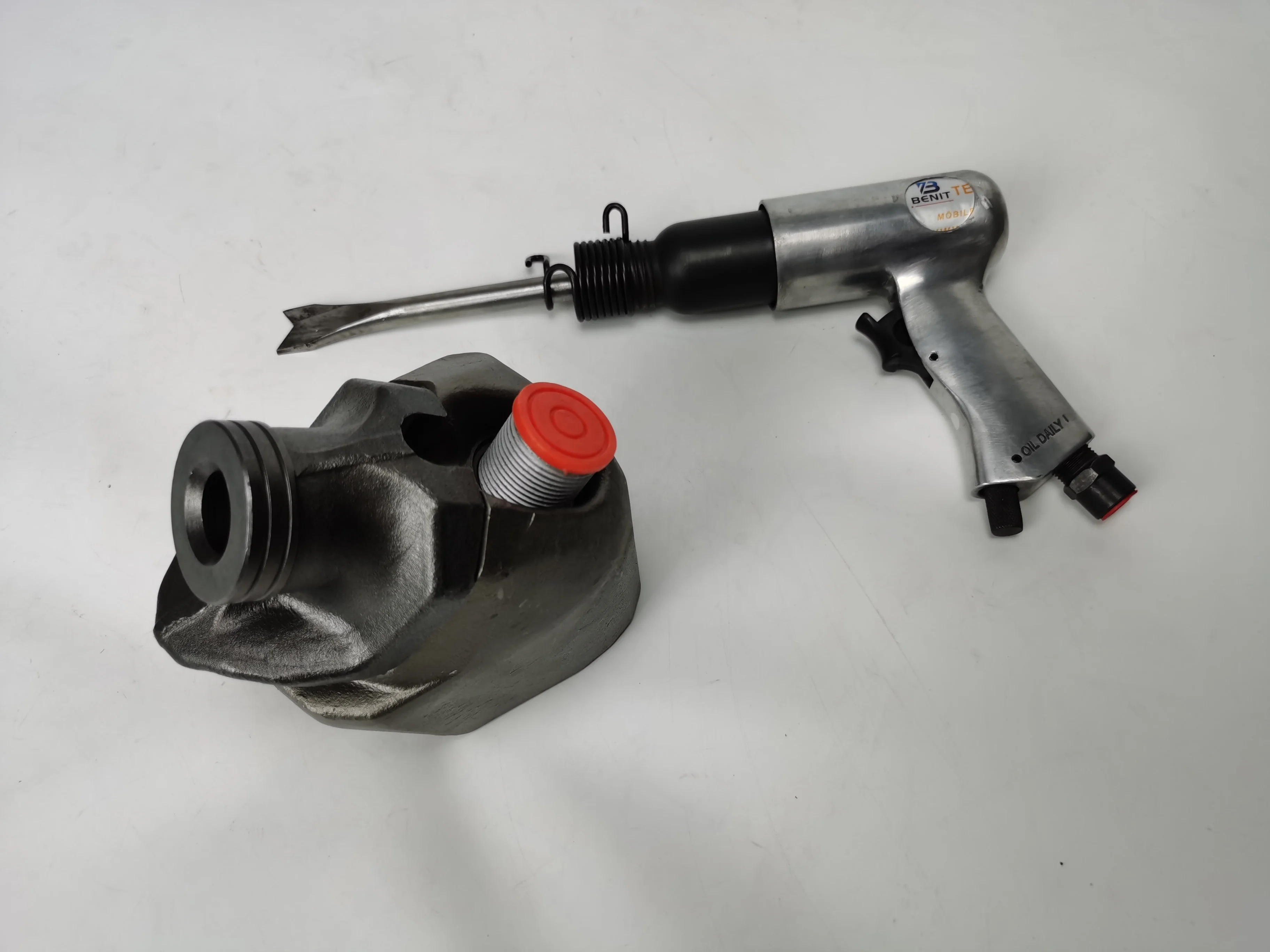 Road Milling PARTS Set 60604 Pneumatic Hammer Set with Driver and Ejector Drift for W200/w1900/w205 Milling Road Construction