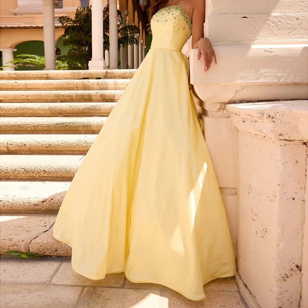 

Customized A-line Evening Dresses Floor-length Strapless Sleeveless Prom Gown Fashion Crystal Simple Draped Backless Party Gown